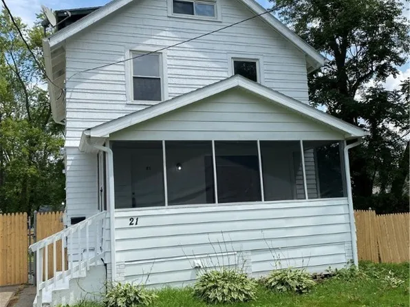 21 Hazel St, Niles, OH 44446