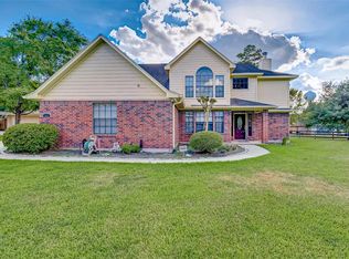 323 Edwards Dr, Magnolia, TX 77354