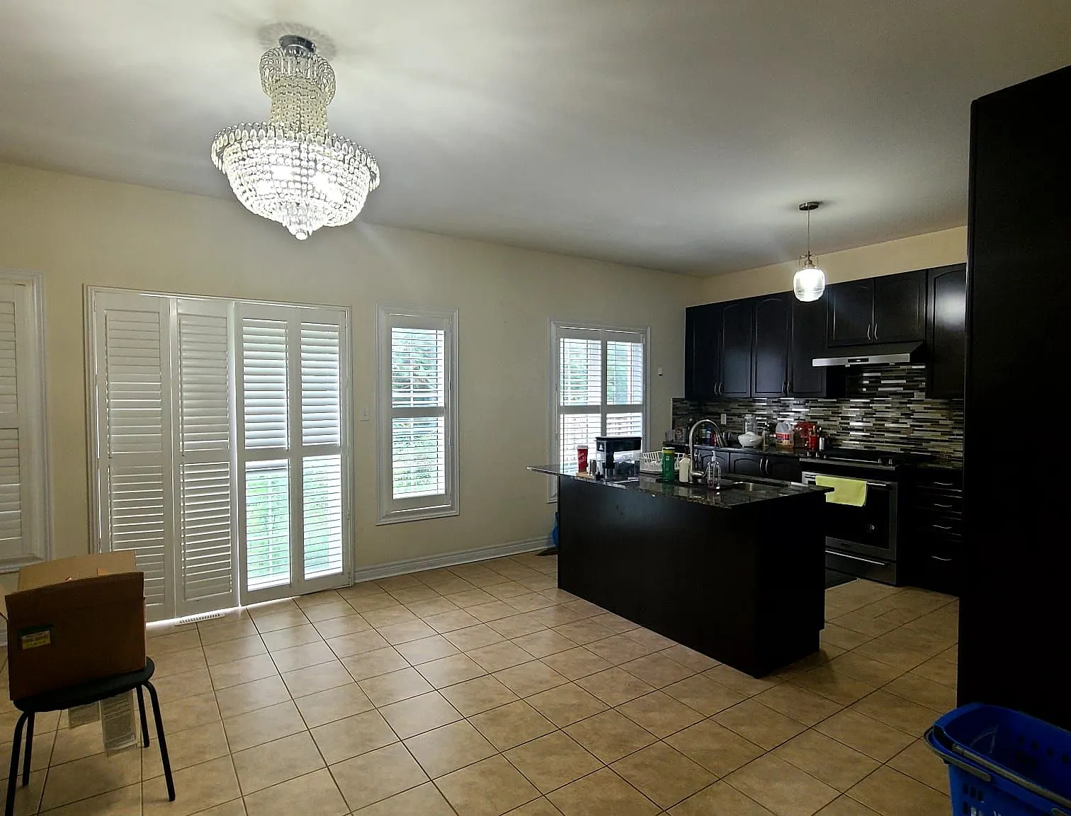 4 bed, $2,850 — Photo 3