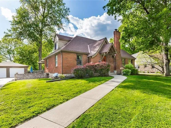 1842 S Drumm Ave, Independence, MO 64055