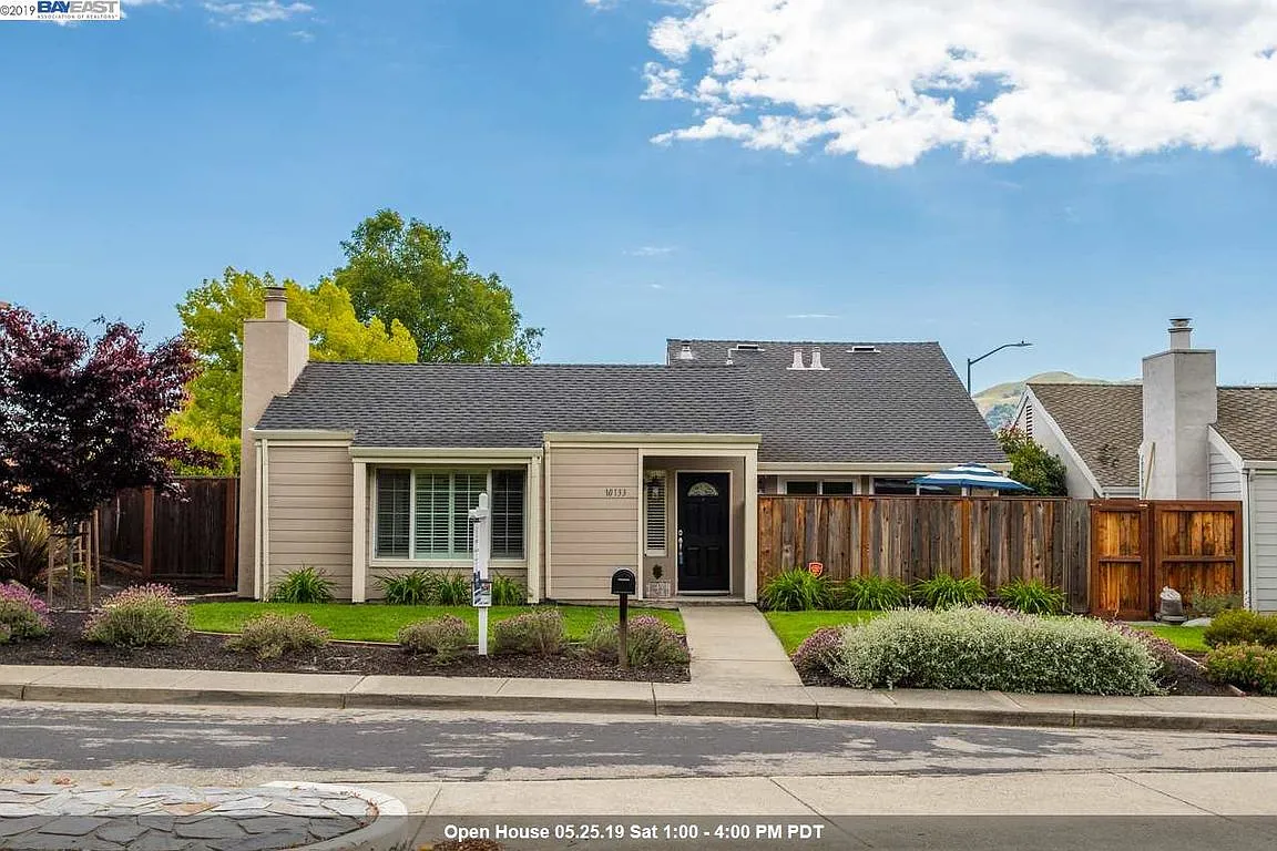 10133 Alcosta Blvd photo 1