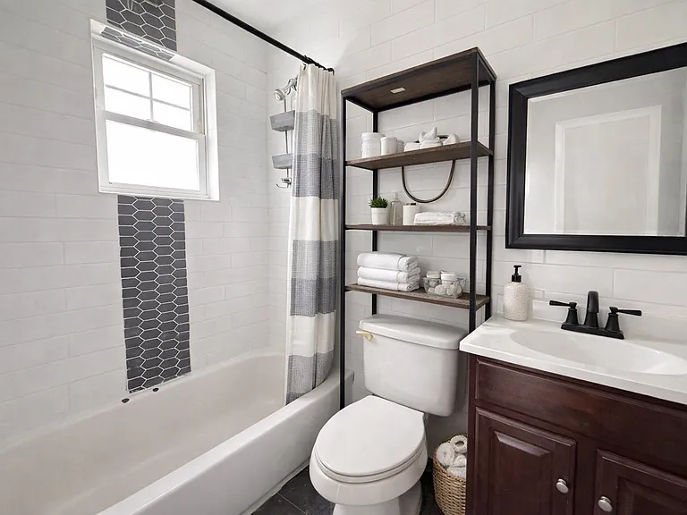 142 Autumn Ave #1 — Photo 11