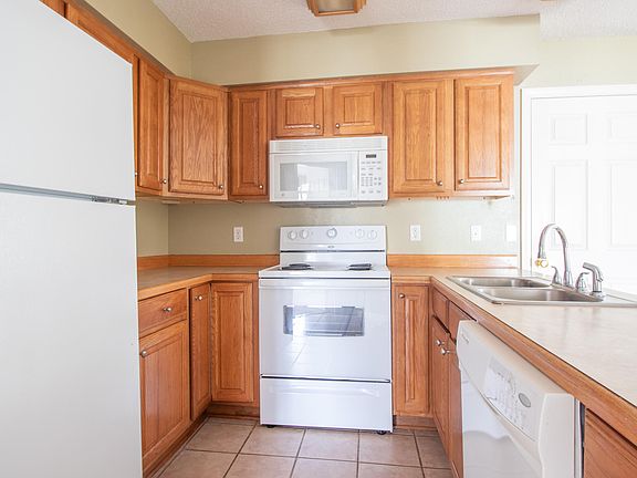 5th image of 1164 Glendale Pl