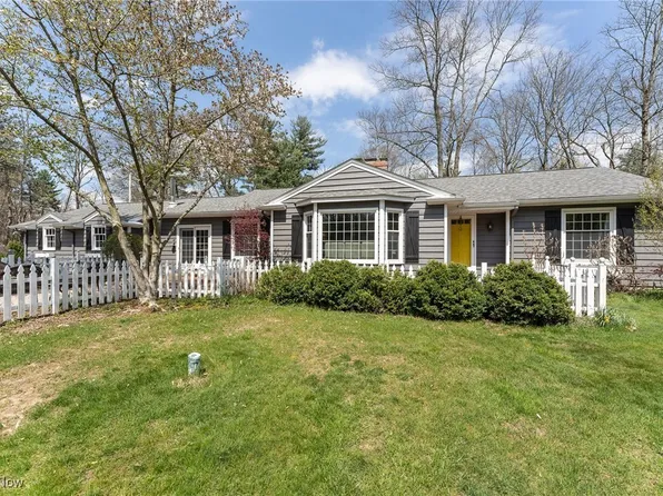 1795 Old Tannery Cir, Hudson, OH 44236