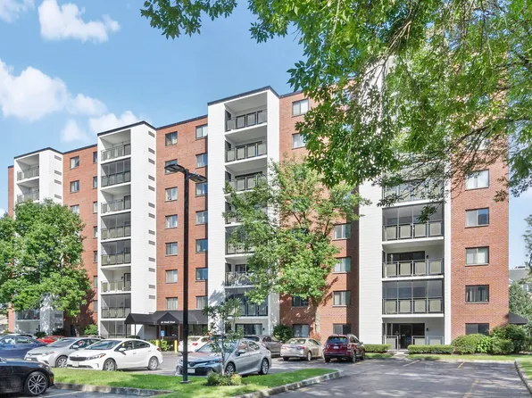 28 9th St APT 304, Medford, MA 02155