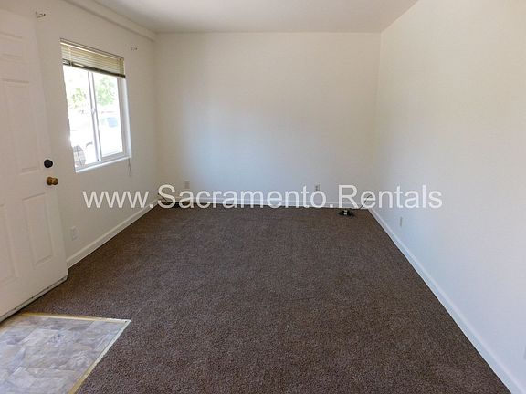 3rd image of 2754 Del Paso Blvd #4
