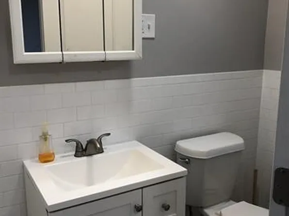 305 Park Avenue image 5 of 19