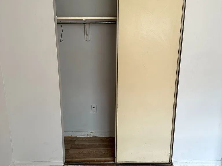 27 Haileybury Dr #BASEMENT — Photo 6