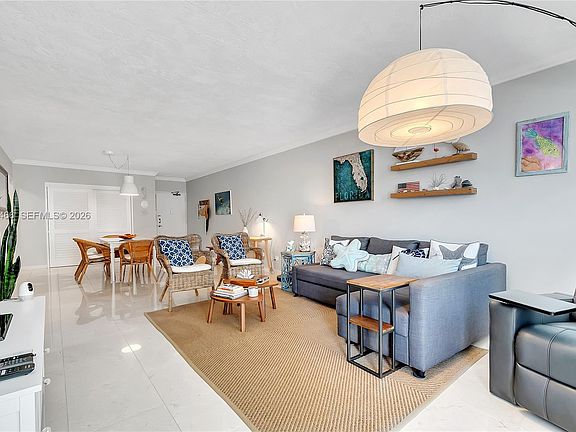 3rd image of 4250 Galt Ocean Dr APT 7D