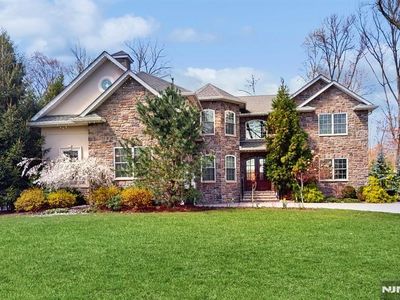 468 Stevens Ave, Ridgewood, NJ, 07450