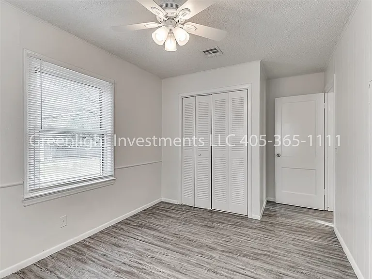 1509 Oelke Dr — Photo 19