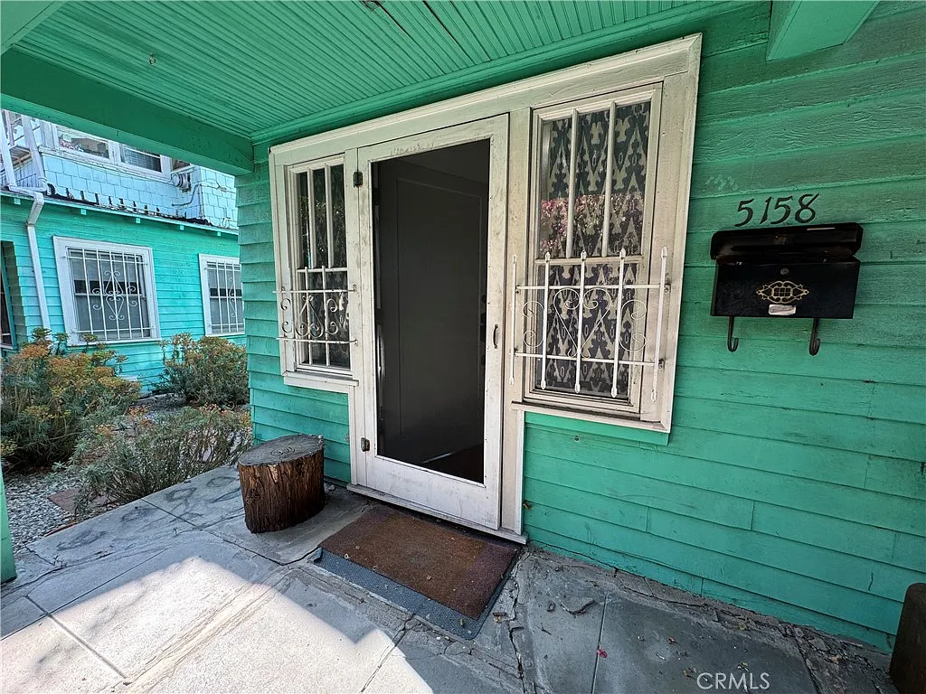 1 bed, 600 sqft, $1,800 — Photo 2
