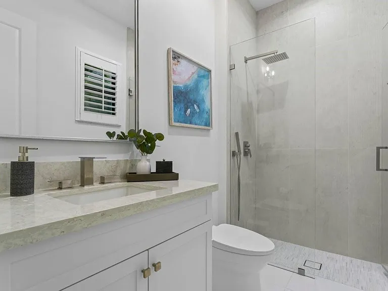 6990 NW 27th Ave — Photo 33