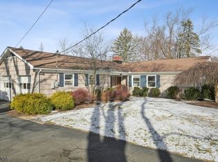15 Kim Ln, Hackettstown, NJ 07840