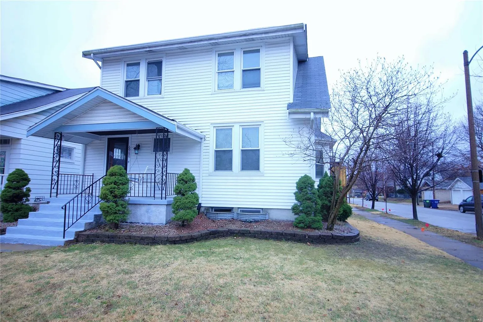 6980 Oleatha Ave photo 1