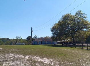 25618 Fishermans Rd, Paisley, FL 32767