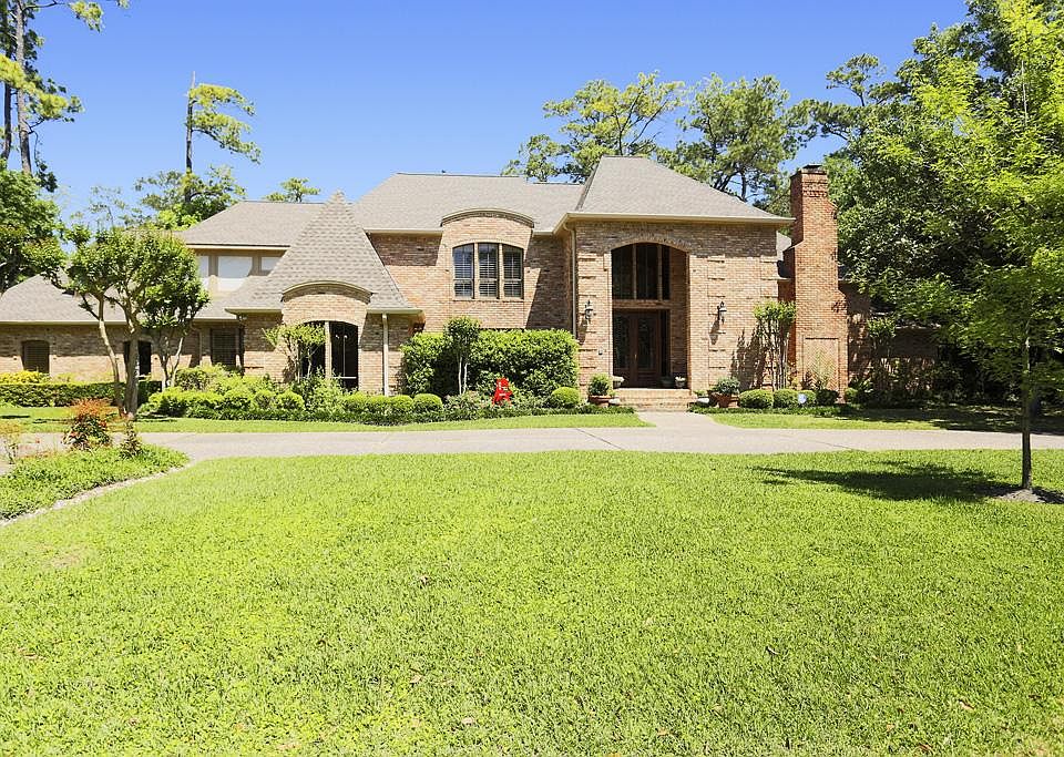 1st image of 12006 Cobblestone Dr