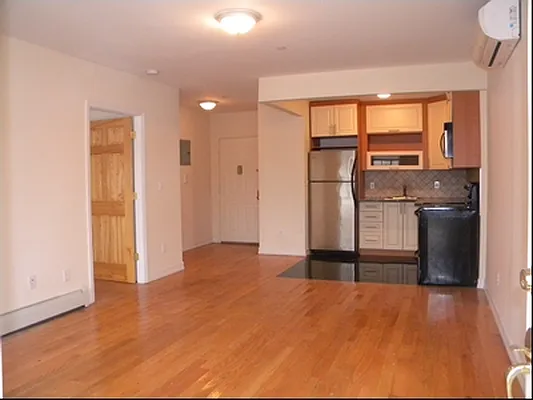 Rented by Urban Realty NYC | media 12