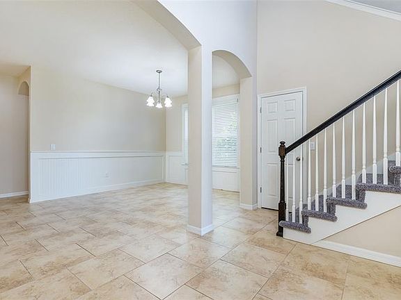 3rd image of 26933 Carolina Aster Dr
