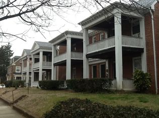 3330 W Grace St, Richmond, VA 23221