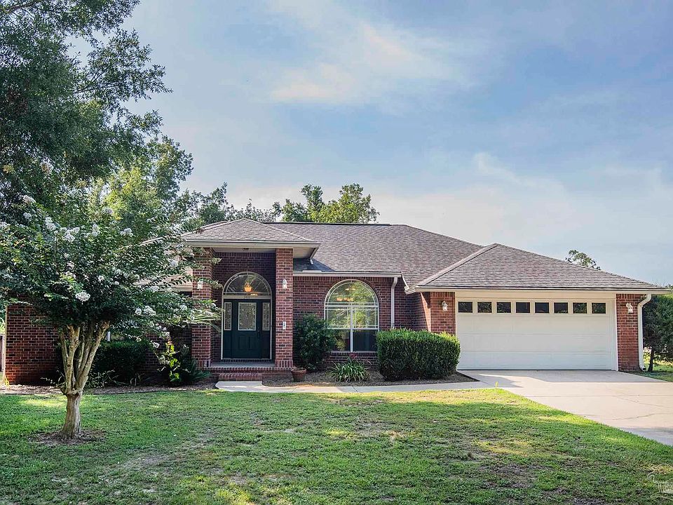 1st image of 3411 Riverina Dr