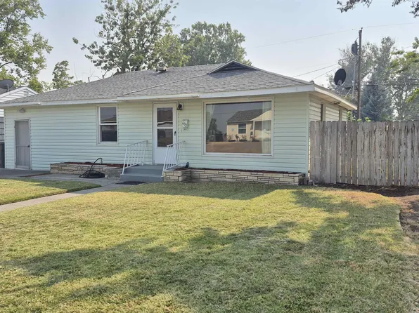 632 S Everett St, Kennewick, WA 99336