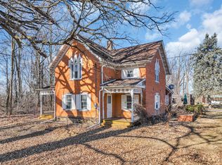 26300 Washington Ave, Waterford, WI 53185