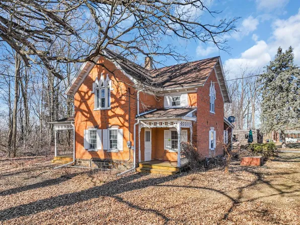 26300 Washington AVENUE, Waterford, WI 53185