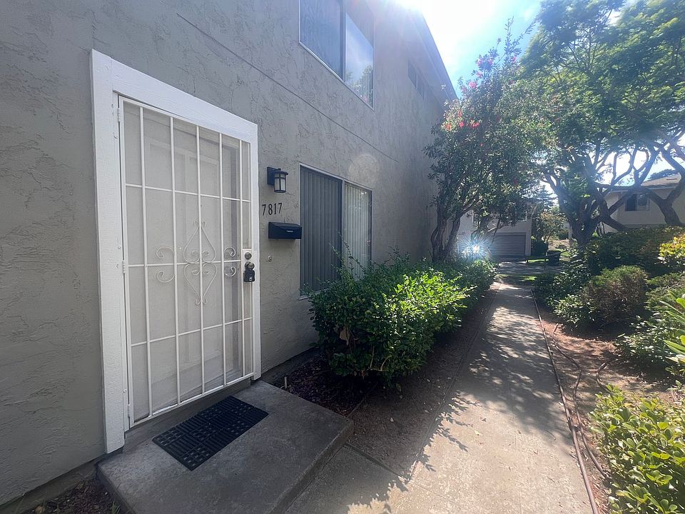 1st image of 7817 Camino Huerta