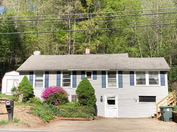 1202 Wachusett St, Jefferson, MA 01522