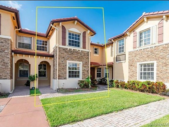 2nd image of 3330 NE 13th Circle Dr Unit 108