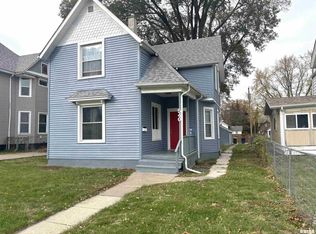 540 W 16th St, Davenport, IA 52803