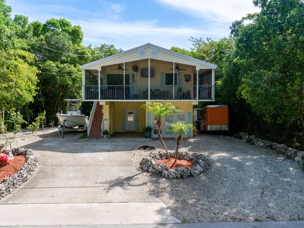 411 Mahogany Ave, Key Largo, FL 33037