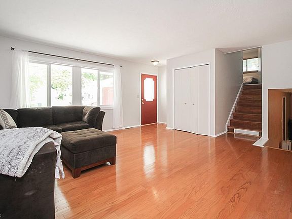 2nd image of 6709 Duneden Ave