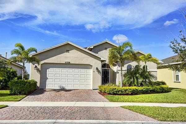 Home For Sale In Tradition