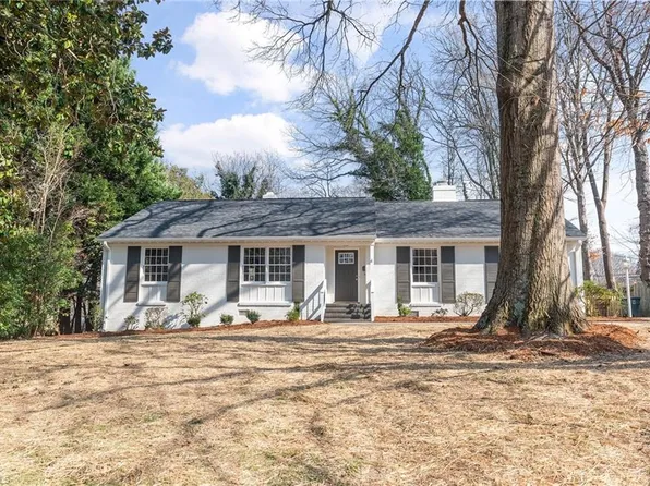 612 Whittier Dr, Greensboro, NC 27403