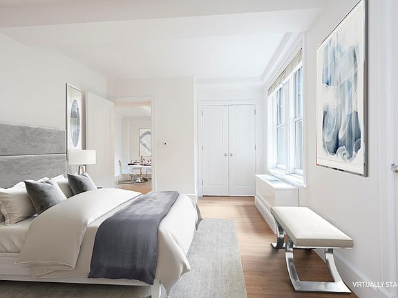 3rd image of 27 W 72nd St #509