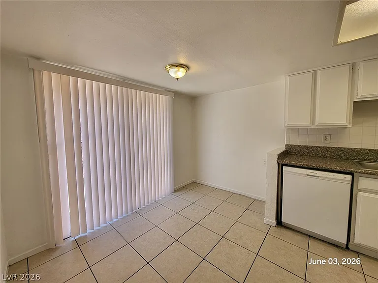 4456 Buena Vista Dr — Photo 3