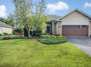 625 Larson Ct, Dekalb, IL 60115