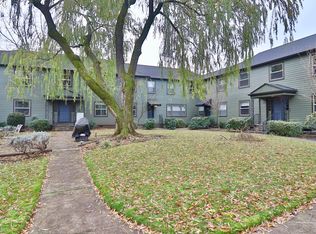 3707 SE 42nd Ave APT D, Portland, OR 97206