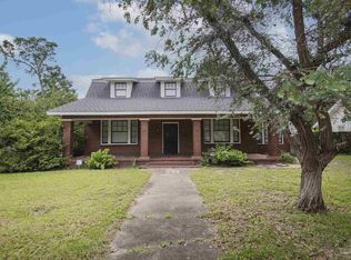 1390 N Spring St, Pensacola, FL 32501