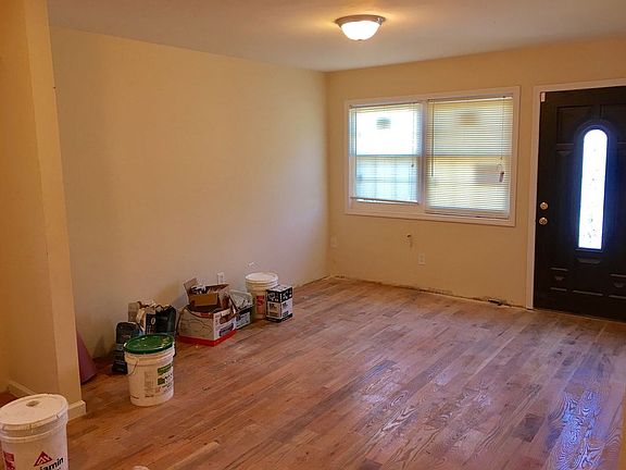 5th image of 12071 167th St #2