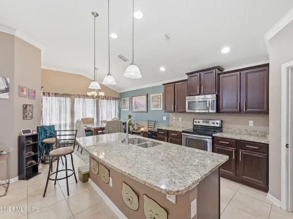 1896 HIGH PRAIRIE Lane, Middleburg, FL 32068