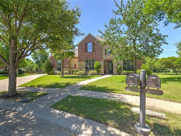 3rd image of 9140 Crockett Dr