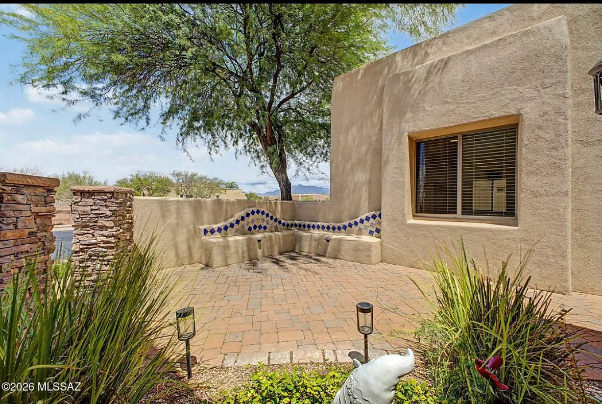 5 bed, 3135 sqft, $2,800 — Photo 4