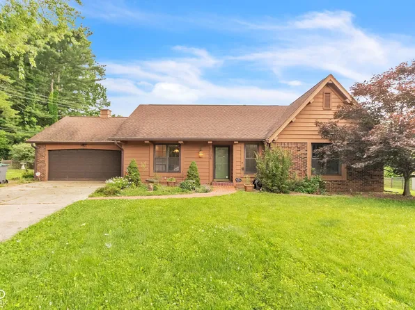 1334 E Browning Ct, Bloomington, IN 47401