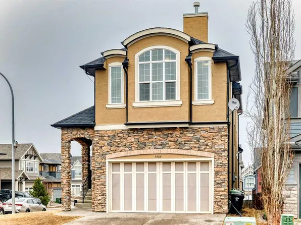 7904 S Masters Blvd SE, Calgary, AB T3M 2B5