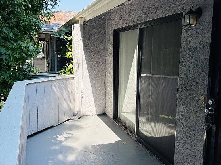 1210 S Sharon Cir #101 — Photo 4