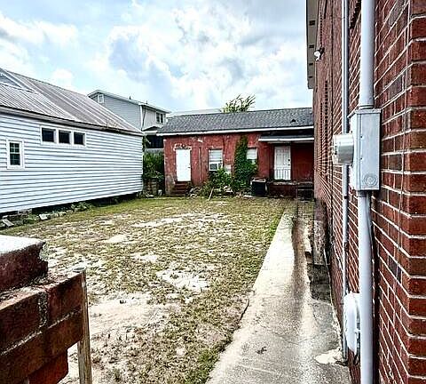3rd image of 5 Killians St