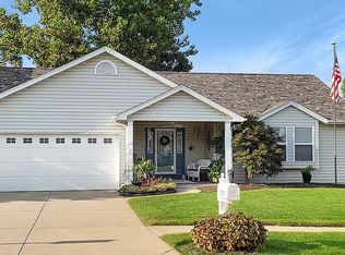 3734 Banbury Dr, Saint Charles, MO 63303